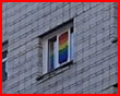 ЛГБТ-флаг на окнах общежития новосибирского вуза возмутил православных активистов (фото)
