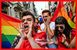 Полиция не дала провести в Стамбуле гей-парад